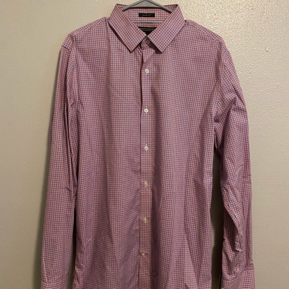 Banana Republic size large red and blue button down shirt slim fit